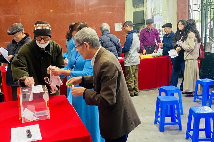 Cử tri phường Thanh Xuân nô nức tham gia bầu cử Tổ trưởng tổ dân phố- Ảnh 12.