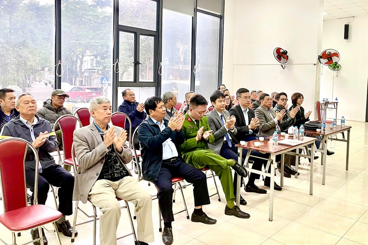 Cử tri phường Thanh Xuân nô nức tham gia bầu cử Tổ trưởng tổ dân phố- Ảnh 3.