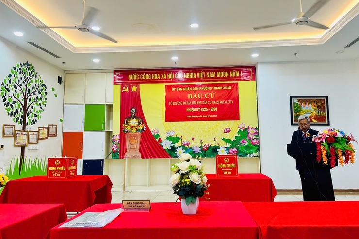 Cử tri phường Thanh Xuân nô nức tham gia bầu cử Tổ trưởng tổ dân phố- Ảnh 4.