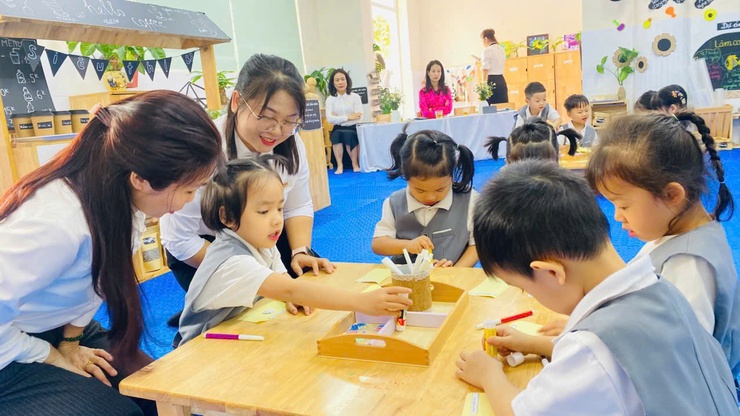 PHÒNG VĂN HÓA – XÃ HỘI XÃ VĨNH THANH TỔ CHỨC THÀNH CÔNG HỘI THI GIÁO VIÊN DẠY GIỎI CẤP MẦM NON NĂM HỌC 2025 – 2026.- Ảnh 14.