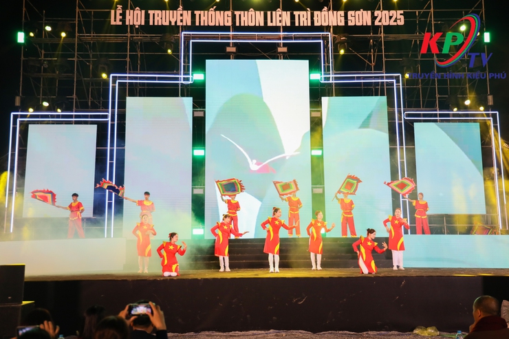 Dấu ấn đêm Chung khảo liên hoan văn nghệ quần chúng Lễ hội truyền thống thôn Liên Trì Đồng Sơn năm 2025- Ảnh 16.