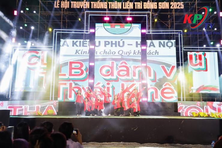 Dấu ấn đêm Chung khảo liên hoan văn nghệ quần chúng Lễ hội truyền thống thôn Liên Trì Đồng Sơn năm 2025- Ảnh 9.