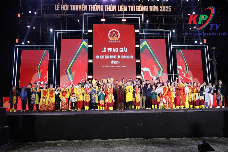 Dấu ấn đêm Chung khảo liên hoan văn nghệ quần chúng Lễ hội truyền thống thôn Liên Trì Đồng Sơn năm 2025- Ảnh 24.