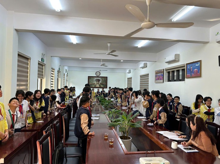 TRUYỀN THÔNG KỸ NĂNG SỐNG, PHÒNG CHỐNG XÂM HẠI TRẺ EM TRONG TRƯỜNG HỌC- Ảnh 2.