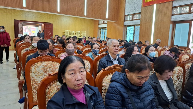 ĐOÀN ĐẠI BIỂU QUỐC HỘI THÀNH PHỐ HÀ NỘI TỔ CHỨC HỘI NGHỊ ĐẠI BIỂU QUỐC HỘI TIẾP XÚC CỬ TRI SAU KỲ HỌP THỨ MƯỜI, QUỐC HỘI KHÓA XV TẠI ĐƠN VỊ BẦU CỬ SỐ 2

- Ảnh 4.