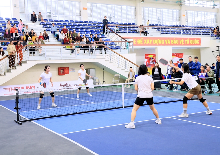LỄ TRAO GIẢI MÔN PICKLEBALL ĐẠI HỘI THỂ DỤC THỂ THAO XÃ THƯ LÂM LẦN THỨ NHẤT NĂM 2025- Ảnh 6.