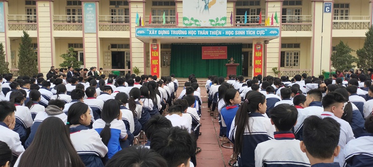 HỘI CỰU CHIẾN BINH XÃ PHÚC SƠN TỔ CHỨC HỘI NGHỊ NÓI CHUYỆN TRUYỀN THỐNG NHÂN KỶ NIỆM NGÀY THÀNH LẬP QUÂN ĐỘI NHÂN DÂN VIỆT NAM- Ảnh 1.