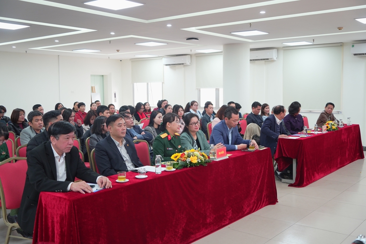 Phường Tây Hồ giành giải Nhất Hội thi Cán bộ thư viện giỏi thành phố Hà Nội năm 2025- Ảnh 2.