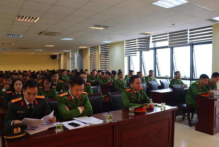 Công an xã Phú Xuyên  ra quân mở đợt cao điểm tấn công, trấn áp tội phạm, bảo đảm ANTT Đại hội đại biểu toàn quốc lần thứ XIV của Đảng, bầu cử đại biểu Quốc hội khóa XVI, HĐND các cấp nhiệm kỳ 2026 -2031- Ảnh 4.