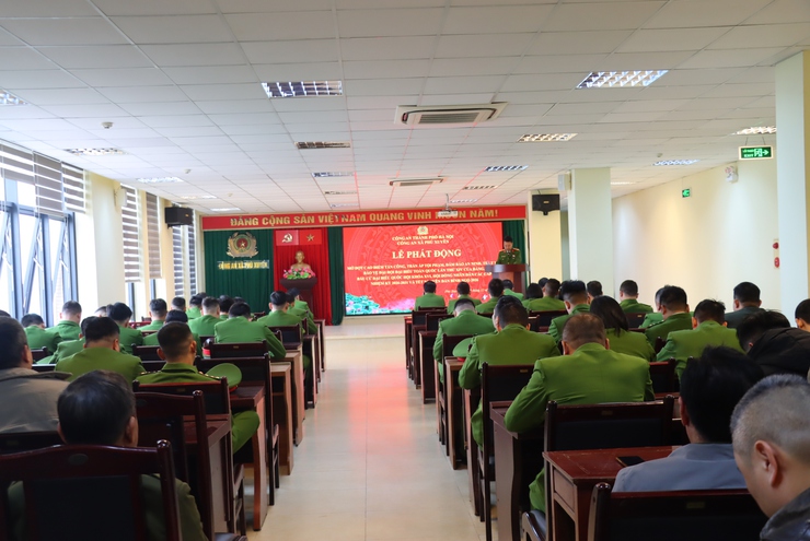 Công an xã Phú Xuyên  ra quân mở đợt cao điểm tấn công, trấn áp tội phạm, bảo đảm ANTT Đại hội đại biểu toàn quốc lần thứ XIV của Đảng, bầu cử đại biểu Quốc hội khóa XVI, HĐND các cấp nhiệm kỳ 2026 -2031- Ảnh 6.