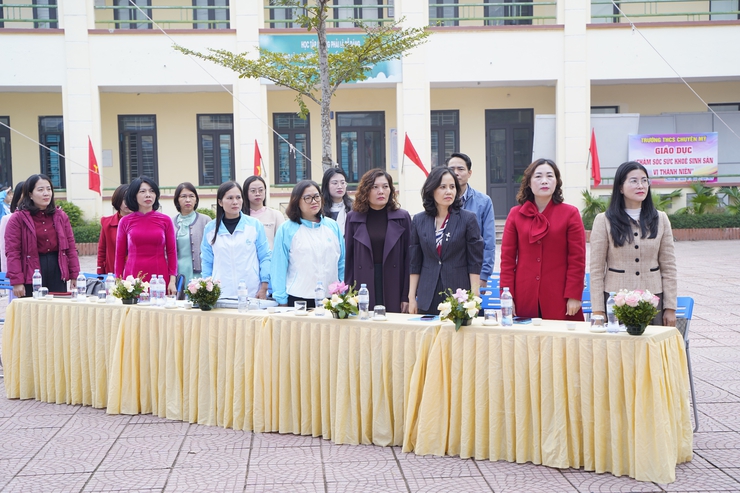 Truyền thông "Phòng ngừa, ứng phó với bạo lực học đường, xây dựng trường học an toàn, thân thiện" năm 2025- Ảnh 3.