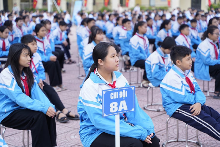 Truyền thông "Phòng ngừa, ứng phó với bạo lực học đường, xây dựng trường học an toàn, thân thiện" năm 2025- Ảnh 6.