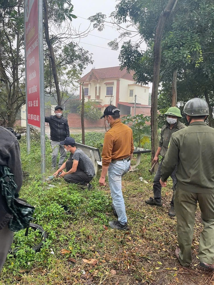 UBND XÃ KIM ANH RA QUÂN LẬP LẠI TRẬT TỰ, KỶ CƯƠNG, VĂN MINH ĐÔ THỊ- Ảnh 2.