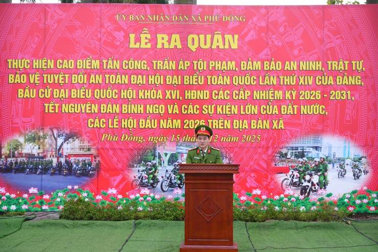 UBND xã Phù Đổng Lễ ra quân thực hiện cao điểm tấn công, trấn áp tội phạm, bảo đảm an ninh, trật tự- Ảnh 2.