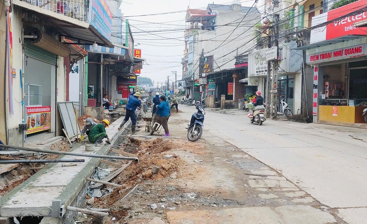 Xã Phú Nghĩa tập trung đẩy nhanh dự án Cải tạo, nâng cấp đường Trường Yên - Trung Hòa - Tốt Động- Ảnh 2. Xã Phú Nghĩa tập trung đẩy nhanh dự án Cải tạo, nâng cấp đường Trường Yên - Trung Hòa - Tốt Động- Ảnh 2.