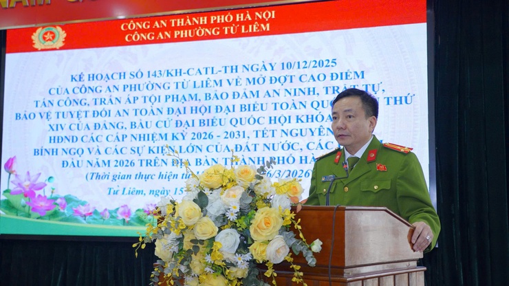 Phường Từ Liêm ra quân cao điểm tấn công, trấn áp tội phạm và bảo đảm trật tự văn minh đô thị- Ảnh 2.