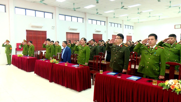 Công an xã Thường Tín ra quân đợt cao điểm bảo vệ an toàn tuyệt đối các kiện chính trị quan trọng của Đất nước và Thủ đô- Ảnh 1.