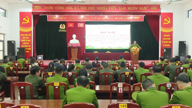 Công an xã Thường Tín ra quân đợt cao điểm bảo vệ an toàn tuyệt đối các kiện chính trị quan trọng của Đất nước và Thủ đô- Ảnh 3.