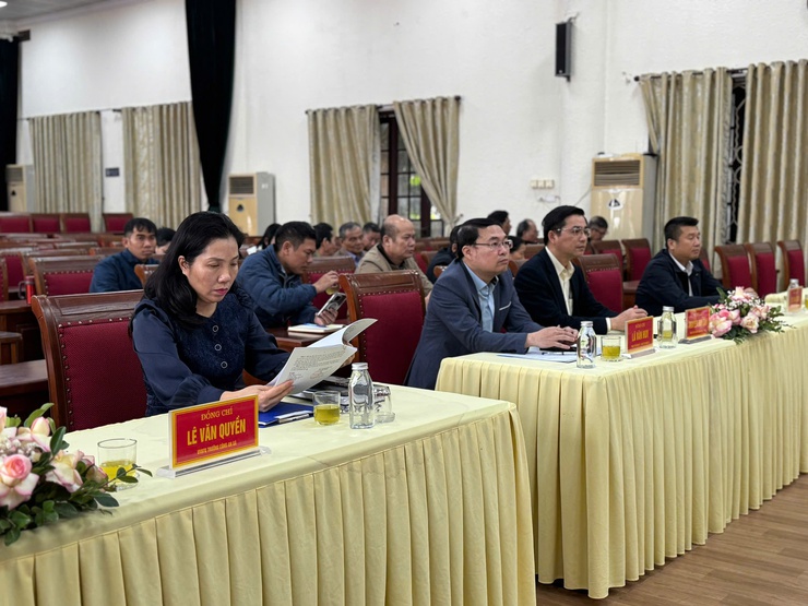 Xã Thanh Trì triển khai kế hoạch phát triển kinh tế – xã hội, giao dự toán ngân sách năm 2026 và triển khai công tác chuyển đổi số trên địa bàn- Ảnh 2.