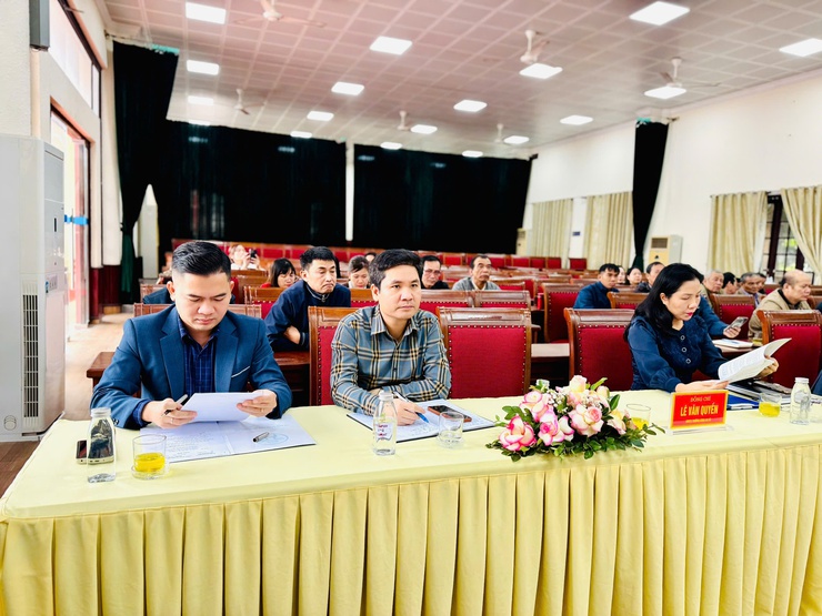 Xã Thanh Trì triển khai kế hoạch phát triển kinh tế – xã hội, giao dự toán ngân sách năm 2026 và triển khai công tác chuyển đổi số trên địa bàn- Ảnh 3.