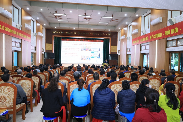 UBMTTQ Việt Nam xã Thư Lâm Tổng kết công tác Mặt trận và các tổ chức chính trị xã hội, công tác vận động ủng hộ đồng bào bị bão lũ; quỹ vì người nghèo và Mô hình dân vận khéo năm 2025.- Ảnh 14.