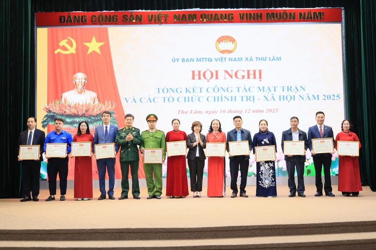 UBMTTQ Việt Nam xã Thư Lâm Tổng kết công tác Mặt trận và các tổ chức chính trị xã hội, công tác vận động ủng hộ đồng bào bị bão lũ; quỹ vì người nghèo và Mô hình dân vận khéo năm 2025.- Ảnh 21.