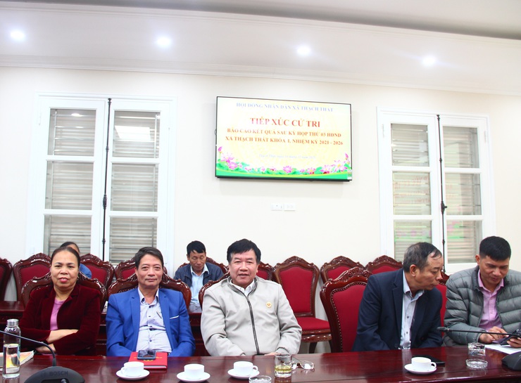 Thạch Thất tiếp xúc cử tri báo cáo kết quả kỳ họp thứ 3 HĐND xã khóa I, nhiệm kỳ 2021-2026.- Ảnh 5.