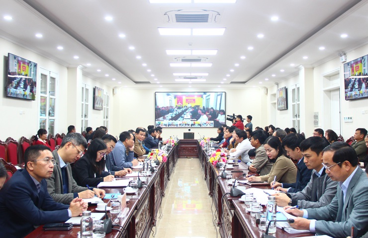 Thạch Thất: Đại biểu HĐND thành phố Hà Nội tiếp xúc cử tri sau kỳ họp thường lệ cuối năm 2025 (kỳ họp thứ 28)- Ảnh 4.