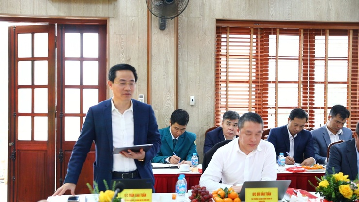 Đoàn Giám sát số 7 Thành uỷ Hà Nội làm việc với Ban Thường vụ Đảng uỷ xã Sơn Đồng- Ảnh 4.