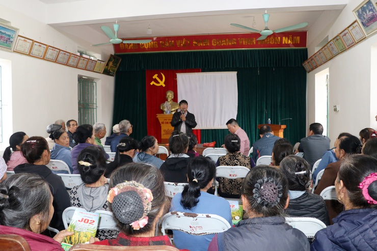 Trần Phú: tổ chức tập huấn kỹ thuật thâm canh giống lúa Nhật J02 cho các hộ xã viên thuộc Hợp tác xã nông nghiệp Mỹ Lương và Hữu Văn- Ảnh 3.