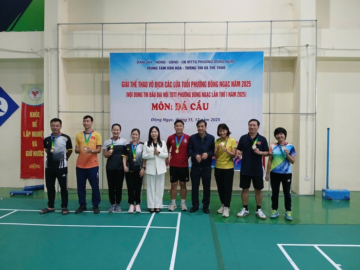 GIẢI ĐÁ CẦU ĐẠI HỘI TDTT PHƯỜNG ĐÔNG NGẠC LẦN THỨ I, NĂM 2025 DIỄN RA SÔI NỔI VÀ THÀNH CÔNG TỐT ĐẸP- Ảnh 15.