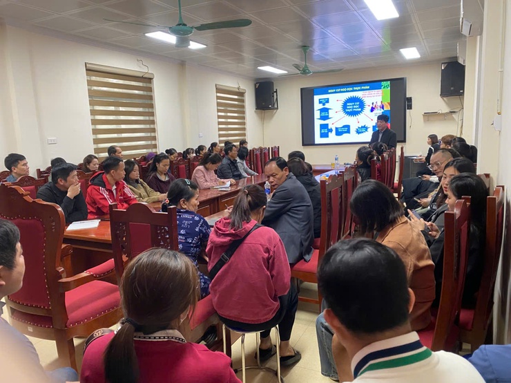 Hát Môn tập huấn thực hiện các quy định về công tác an toàn thực phẩm năm 2025- Ảnh 1.