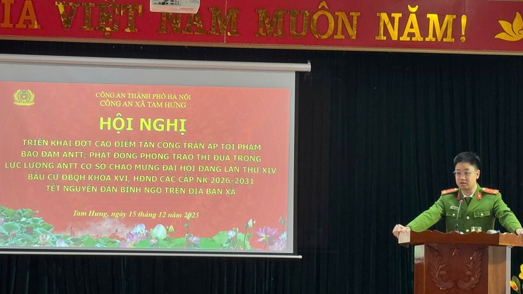 Công an xã Tam Hưng ra quân cao điểm tấn công, trấn áp tội phạm, quyết tâm giữ vững bình yên, bảo vệ tuyệt đối an toàn các sự kiện chính trị trọng đại của Đất nước- Ảnh 2.