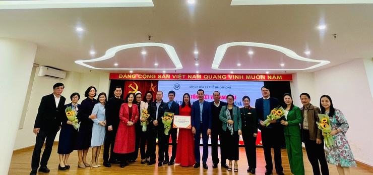 Phường Đông Ngạc xuất sắc đạt Giải Ba Hội thi Cán bộ Thư viện giỏi Thành phố Hà Nội lần thứ II, năm 2025- Ảnh 1.