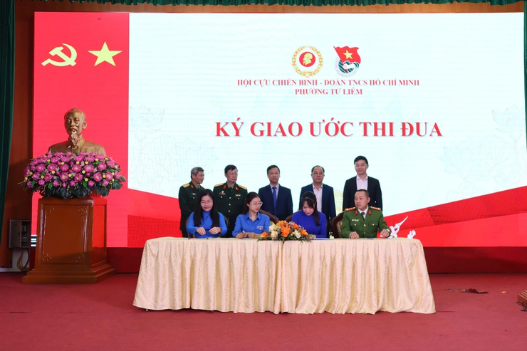 Hội nghị Tổng kết công tác Cựu chiến binh và Công tác Đoàn thanh niên năm 2025; phát động thi đua năm 2026
- Ảnh 5.