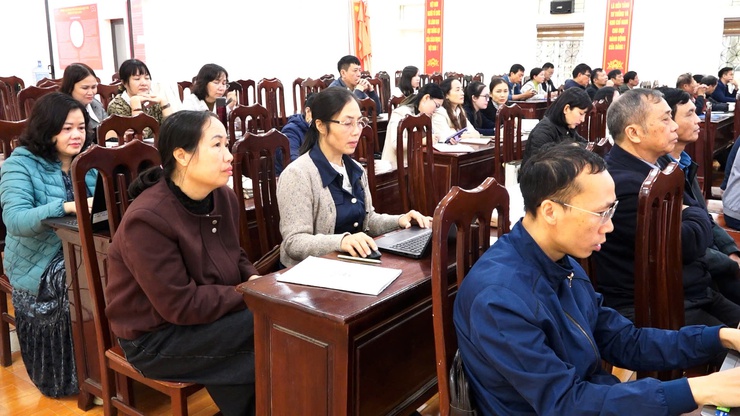 HỘI NGHỊ TRIỂN KHAI KẾ HOẠCH RÀ SOÁT, BỔ SUNG QUY HOẠCH CÁN BỘ NHIỆM KỲ 2025 – 2030 VÀ 2026 – 2031- Ảnh 11.