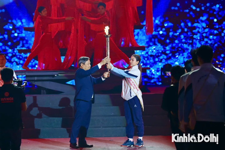 Xã Thanh Trì tham gia Lễ diễu hành biểu dương lực lượng tại Lễ Khai mạc Đại hội Thể dục thể thao Thủ đô lần thứ XI năm 2025- Ảnh 3.