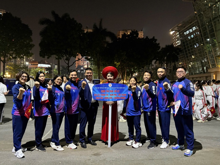 Xã Thanh Trì tham gia Lễ diễu hành biểu dương lực lượng tại Lễ Khai mạc Đại hội Thể dục thể thao Thủ đô lần thứ XI năm 2025- Ảnh 4.