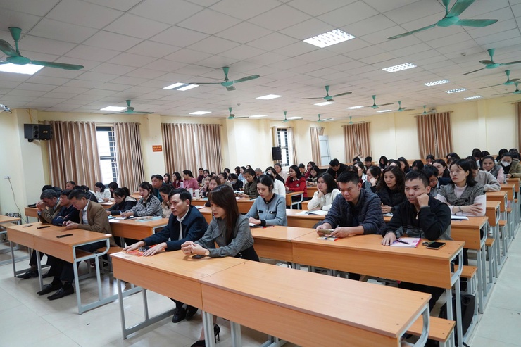 Đảng bộ xã Phú Nghĩa có 09 đảng viên tham gia Lớp bồi dưỡng lý luận chính trị cho đảng viên mới đợt 3 năm 2025- Ảnh 3.