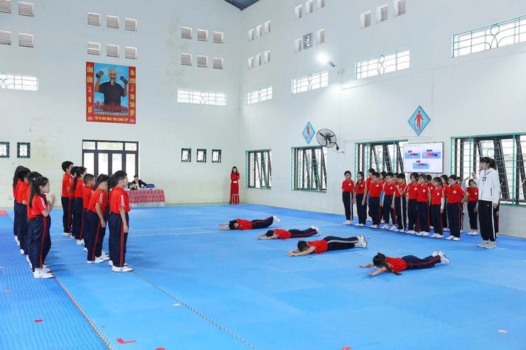 Khai mạc Hội thi Giáo viên dạy giỏi cấp Tiểu học xã Thiên Lộc năm học 2025-2026- Ảnh 4.