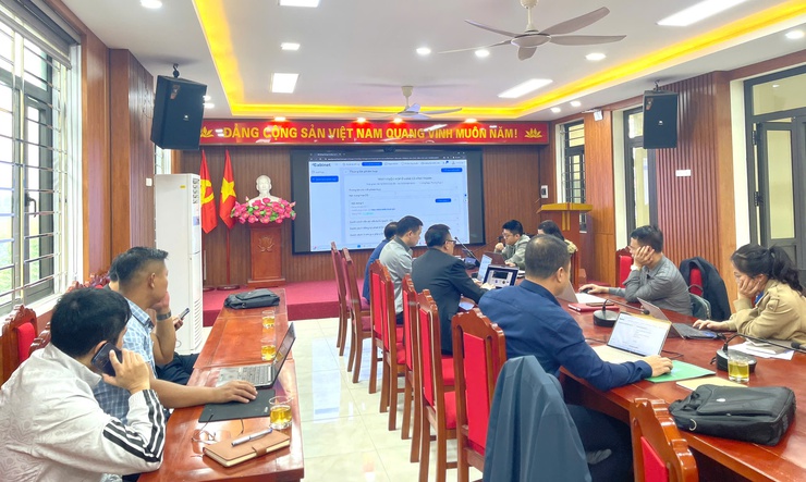 Xã Vĩnh Thanh tập huấn sử dụng phần mềm e-Cabinet- Ảnh 3.