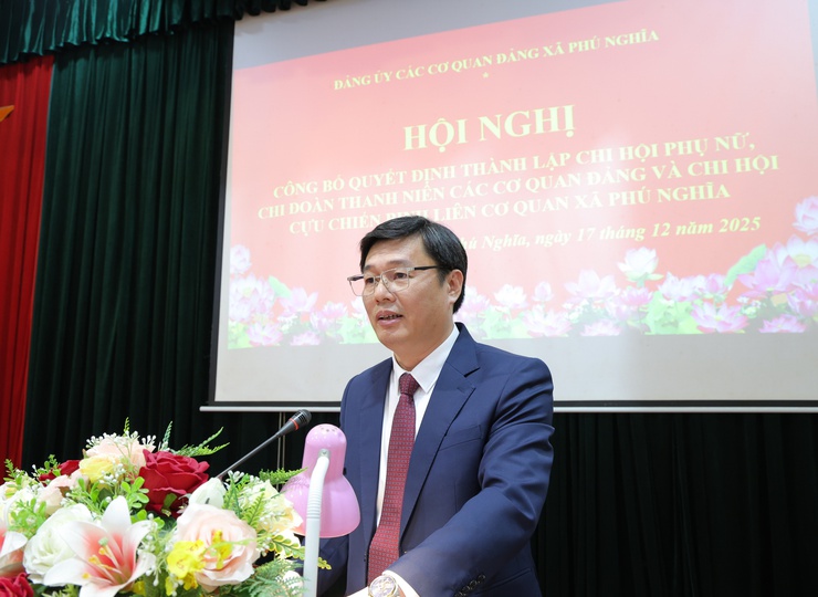 Đảng ủy các cơ quan Đảng xã Phú Nghĩa tổ chức Hội nghị công bố Quyết định thành lập Chi hội Phụ nữ, Chi đoàn Thanh niên, Chi hội Cựu chiến binh liên cơ quan xã- Ảnh 3.