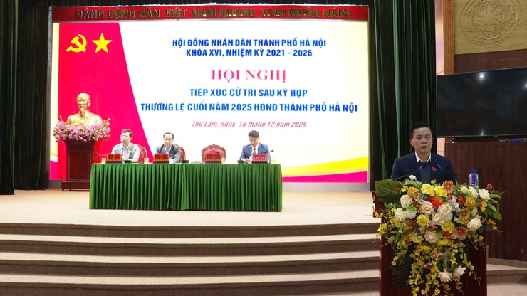 HỘI ĐỒNG NHÂN DÂN THÀNH PHỐ HÀ NỘI KHÓA XVI, NHIỆM KỲ 2021-2026 TỔ CHỨC HỘI NGHỊ TIẾP XÚC CỬ TRI SAU KỲ HỌP THƯỜNG LỆ CUỐI NĂM 2025 HĐND THÀNH PHỐ HÀ NỘI - Ảnh 5.