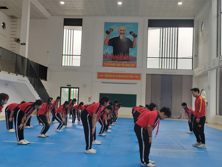 Giáo viên Trường tiểu học Duyên Hà và Tạ Hoàng Cơ đầu tư nghiêm túc, sáng tạo trong tiết dạy tại Hội thi giáo viên dạy giỏi cấp xã- Ảnh 13.