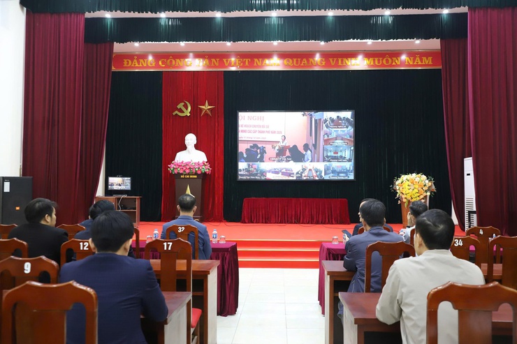 Thành phố Hà Nội: Triển khai kế hoạch chuyển đổi số, nâng cao hiệu quả hoạt động của HĐND các cấp- Ảnh 2.