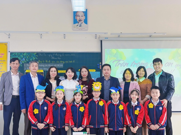 Giáo viên Trường tiểu học Duyên Hà và Tạ Hoàng Cơ đầu tư nghiêm túc, sáng tạo trong tiết dạy tại Hội thi giáo viên dạy giỏi cấp xã- Ảnh 16.