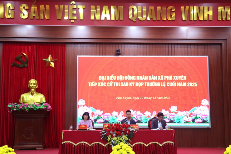 Đại biểu HĐND xã Phú Xuyên tiếp xúc cử tri sau kỳ họp thường lệ cuối năm 2025(kỳ họp thứ ba)- Ảnh 1.
