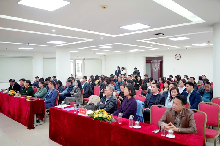 HỘI THI CÁN BỘ THƯ VIỆN GIỎI THÀNH PHỐ HÀ NỘI LẦN THỨ II NĂM 2025: TÔN VINH TRI THỨC VÀ BẢN LĨNH NGHỀ THƯ VIỆN- Ảnh 1.