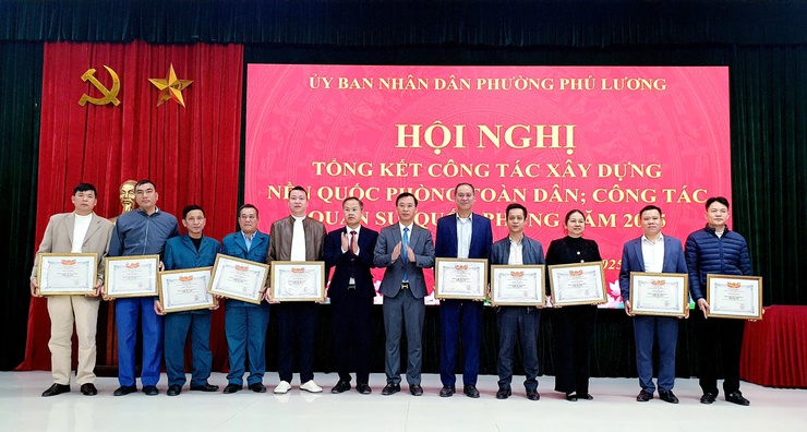 Phường Phú Lương tổng kết công tác quân sự, quốc phòng năm 2025, triển khai nhiệm vụ năm 2026- Ảnh 3.