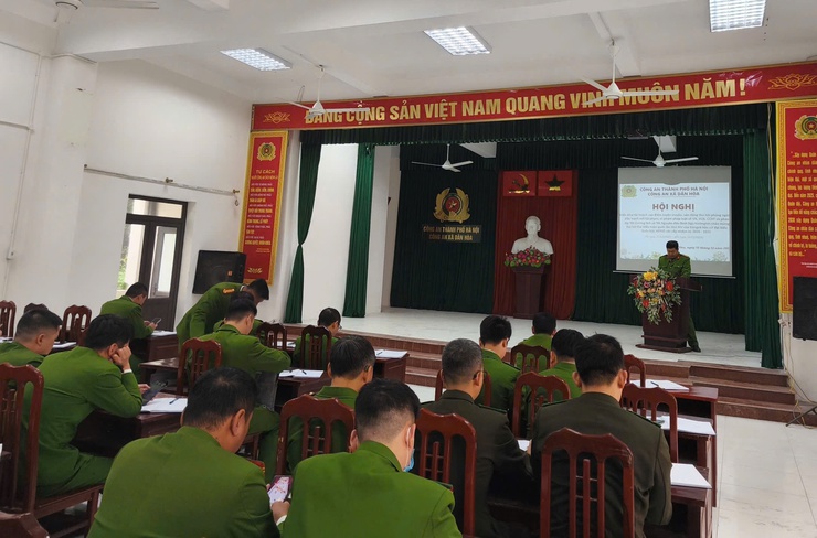 CÔNG AN XÃ DÂN HÒA TUYÊN TRUYỀN, VẬN ĐỘNG NHÂN DÂN GIAO NỘP VŨ KHÍ, CÔNG CỤ HỖ TRỢ- Ảnh 4.